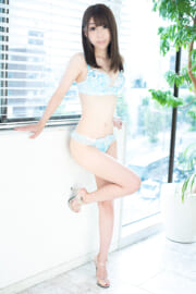 瑠奈