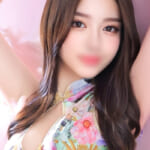 落ち着きと華やかさを兼ね備えた【伊織-いおり-】さんのご紹介です。